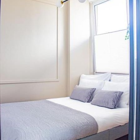 Central Apartment With Balcony And Views, Old Town, Metro Varsavia Esterno foto