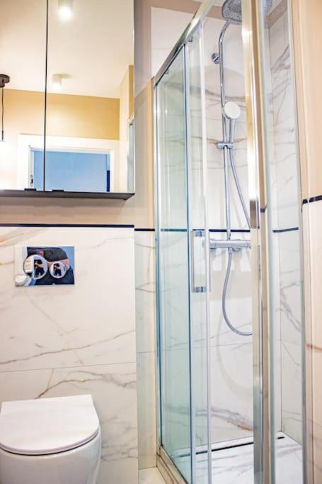 Central Apartment With Balcony And Views, Old Town, Metro Varsavia Esterno foto