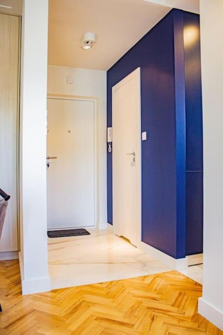 Central Apartment With Balcony And Views, Old Town, Metro Varsavia Esterno foto